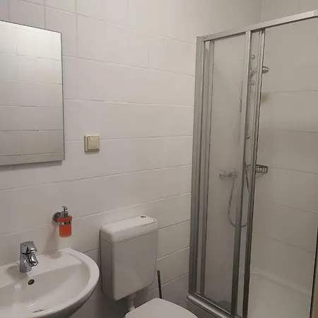 Apartment Schaebu 5 Altmarkt In Neuem Glanz Cottbus